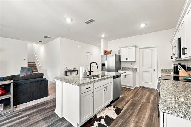77 Gillis Lane, Bethlehem, GA 30620