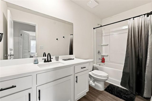 77 Gillis Lane, Bethlehem, GA 30620