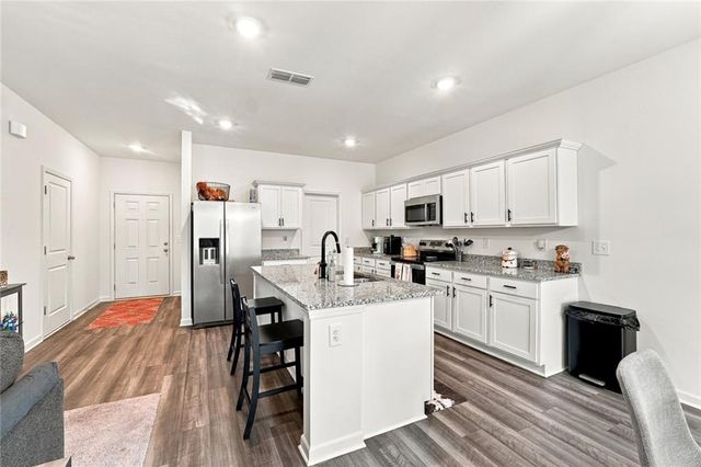 77 Gillis Lane, Bethlehem, GA 30620