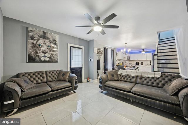 1212 LEIPER ST, Crum Lynne, PA 19022