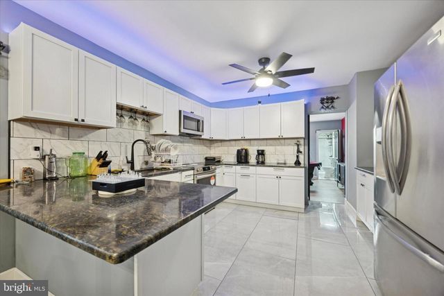 1212 LEIPER ST, Crum Lynne, PA 19022