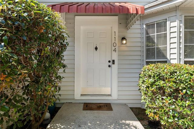 1104 Huntington SE Trace, Smyrna, GA 30082