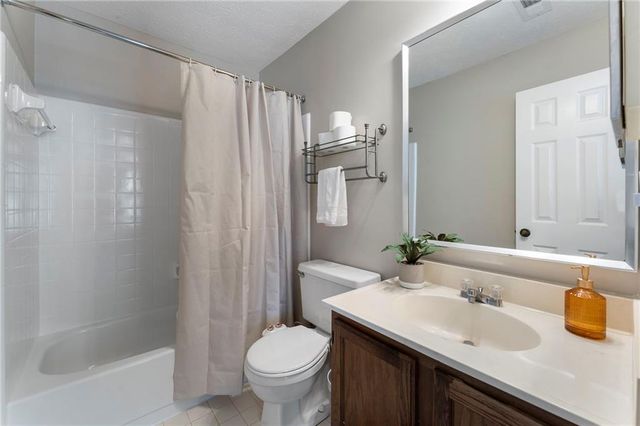 1104 Huntington SE Trace, Smyrna, GA 30082