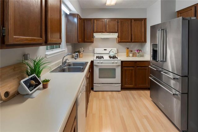 1104 Huntington SE Trace, Smyrna, GA 30082