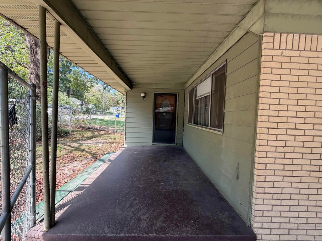 204 S Second Street, Benton, AR 72019