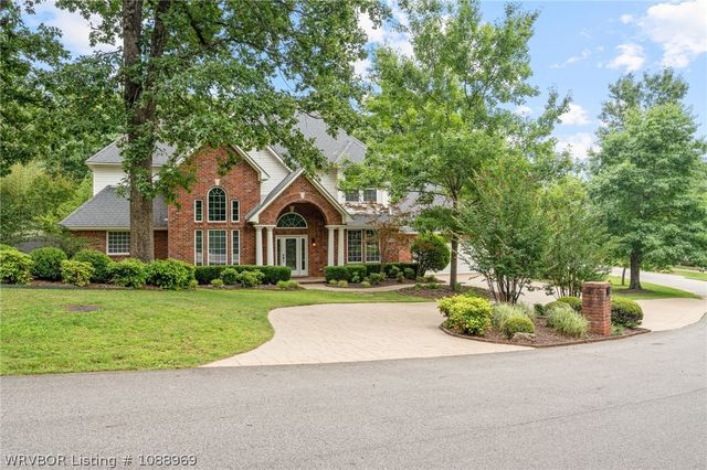 2948 Cliff Drive, Fort Smith, AR 72901