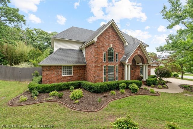 2948 Cliff Drive, Fort Smith, AR 72901