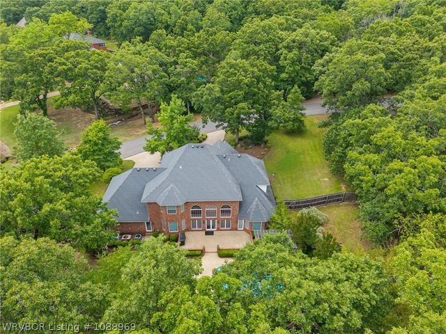 2948 Cliff Drive, Fort Smith, AR 72901