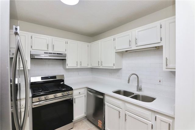 4071 Cooper Ridge Court SE, Smyrna, GA 30080