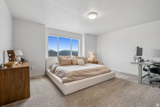 2014 N RED YEARLING DR, Saratoga Springs, UT 84045