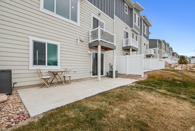 2014 N RED YEARLING DR, Saratoga Springs, UT 84045