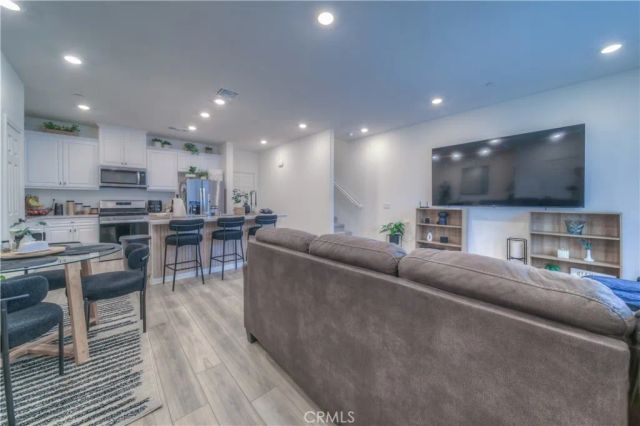 3981 E Huntington, Ontario, CA 91761