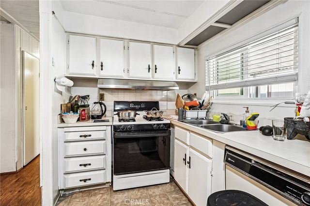 7101 Rosecrans Ave, Paramount, CA 90723
