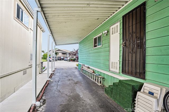 7101 Rosecrans Ave, Paramount, CA 90723