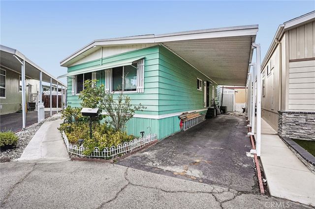 7101 Rosecrans Ave, Paramount, CA 90723