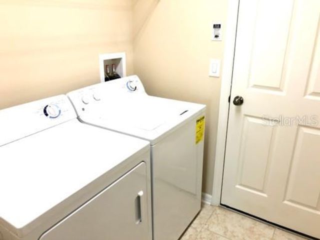 8220 MIDNIGHT SUN COURT, Riverview, FL 33578