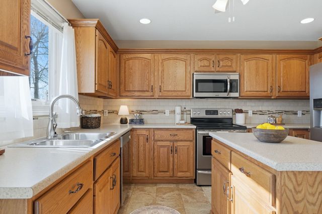 12816 Charenton Court, Fort Wayne, IN 46845