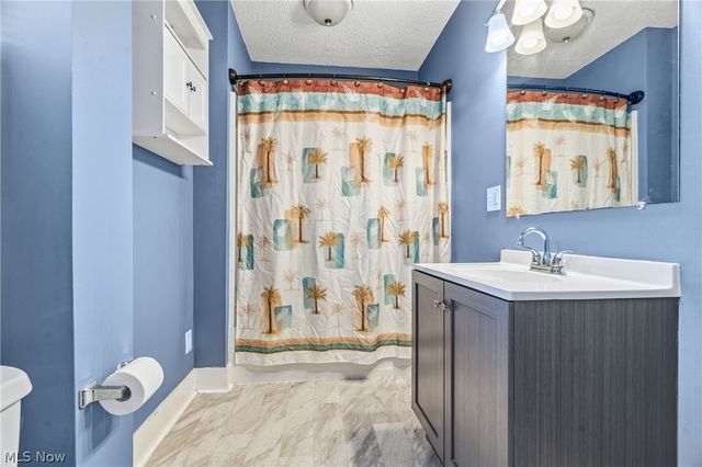 1932 7th Street, Cuyahoga Falls, OH 44221