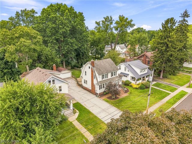 1932 7th Street, Cuyahoga Falls, OH 44221