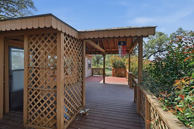 1030 Nightingale, Spring Branch, TX 78070
