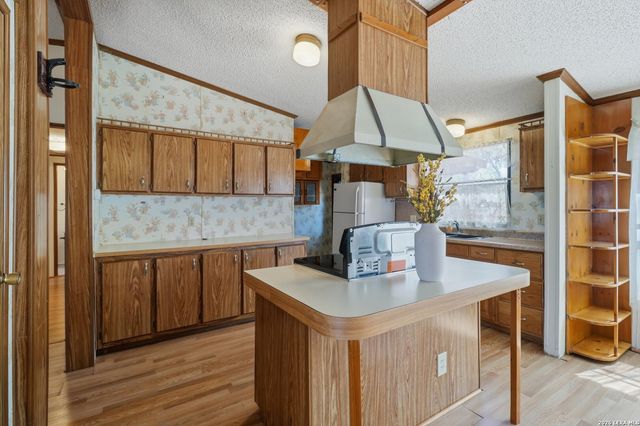 1030 Nightingale, Spring Branch, TX 78070