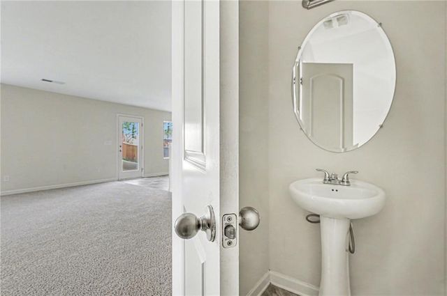 1160 Pebble Ridge Drive, Hampton, GA 30228