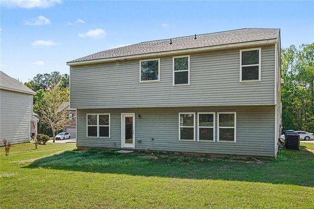 1160 Pebble Ridge Drive, Hampton, GA 30228