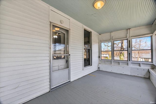 702 W Association Street, Ellettsville, IN 47429