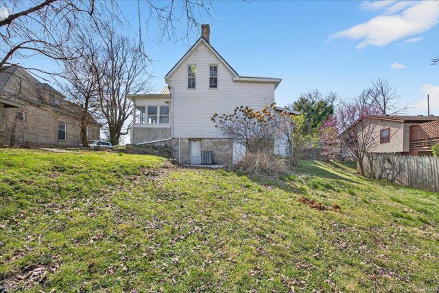 702 W Association Street, Ellettsville, IN 47429