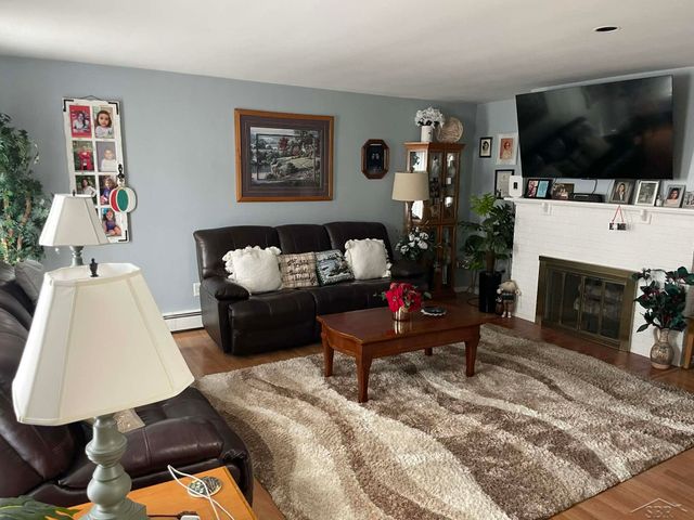 4455 Louise Street, Saginaw, MI 48603