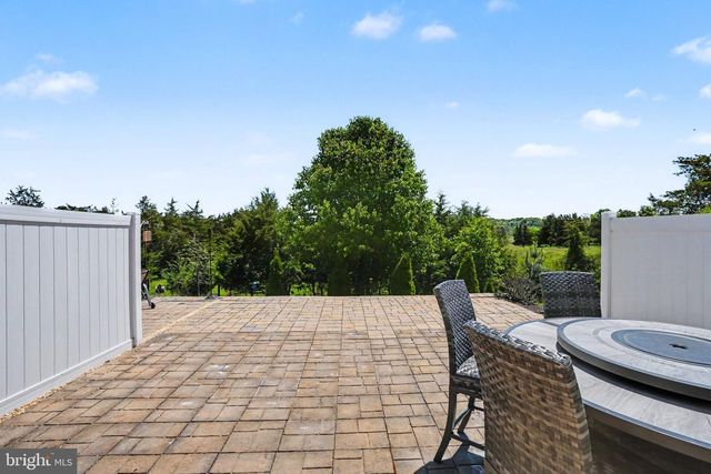 1156 EMILYS COURT, Greencastle, PA 17225