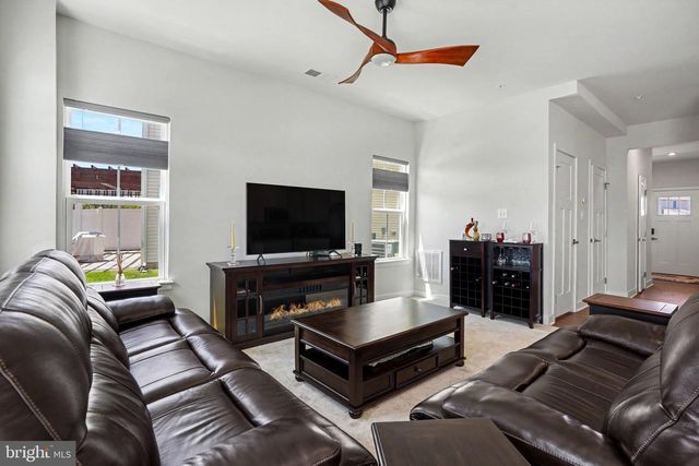 1156 EMILYS COURT, Greencastle, PA 17225
