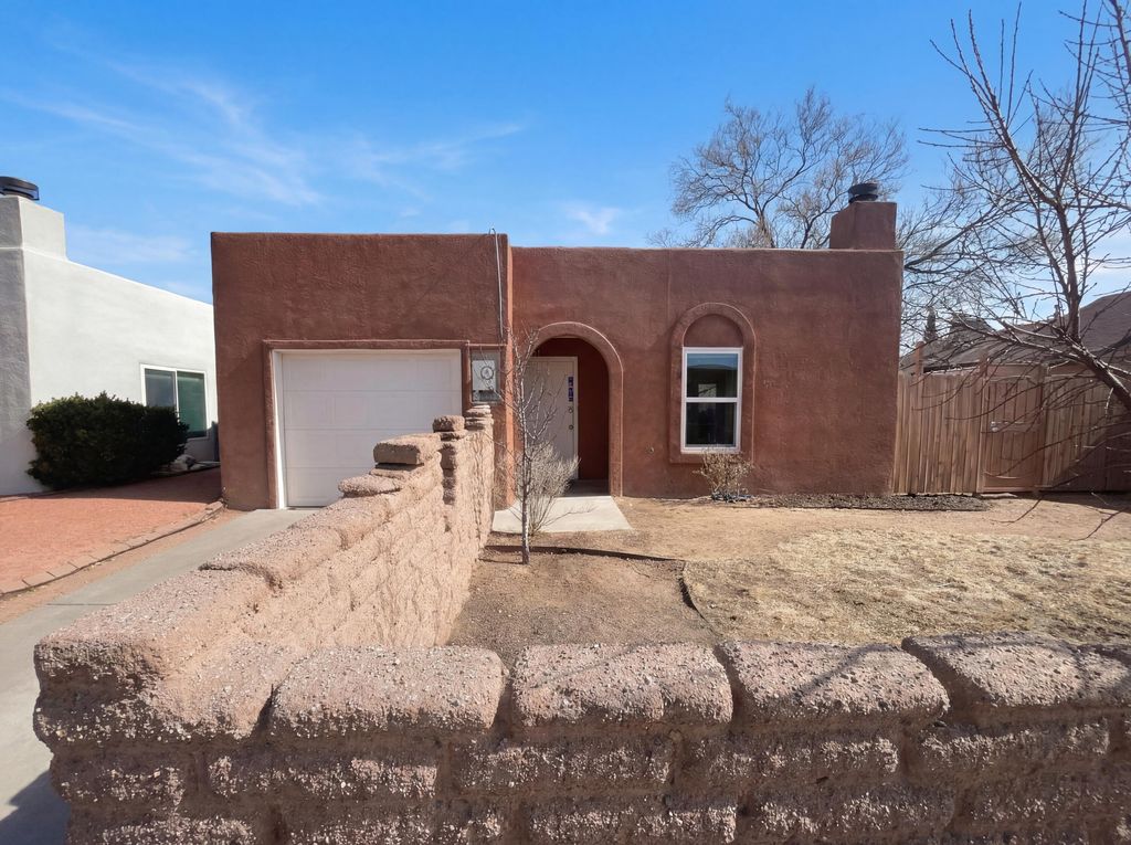 4008 71st Street NW, Albuquerque, NM 87120