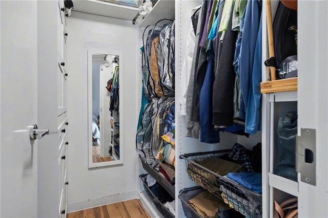 1564 N 450th Road, Baldwin City, KS 66006