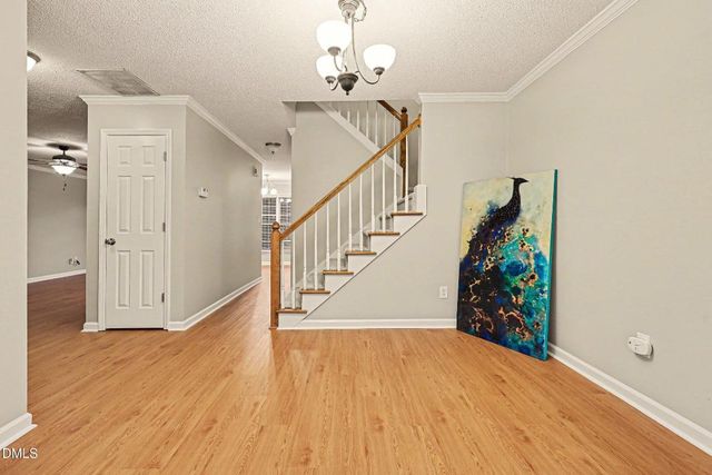 109 Gatepost Lane, Cary, NC 27513