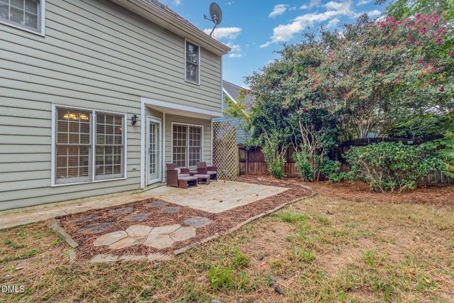 109 Gatepost Lane, Cary, NC 27513