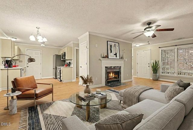 109 Gatepost Lane, Cary, NC 27513