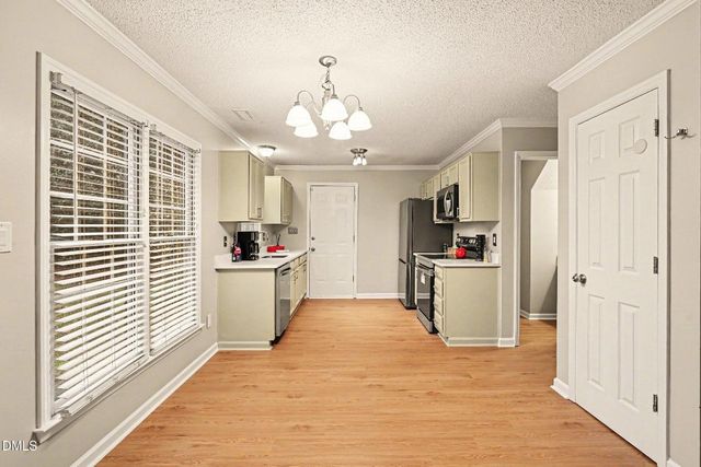 109 Gatepost Lane, Cary, NC 27513