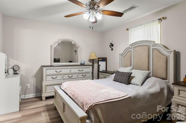 641 Johns Lane, Gastonia, NC 28052