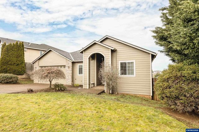 979 Burley Hill Dr NW, Salem, OR 97304
