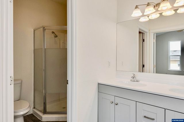 979 Burley Hill Dr NW, Salem, OR 97304