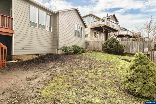 979 Burley Hill Dr NW, Salem, OR 97304