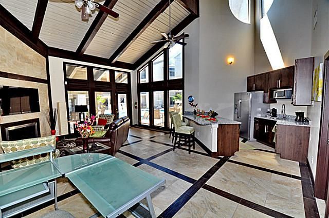 6910 Skillman Street 1010, Dallas, TX 75231