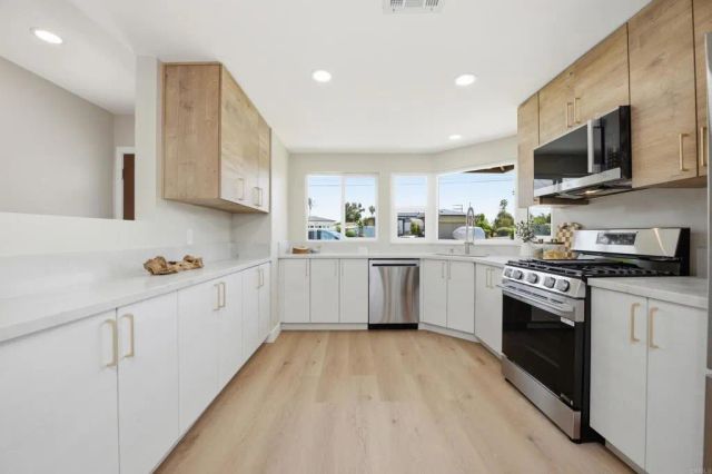2081 Wedgemere Road, El Cajon, CA 92020