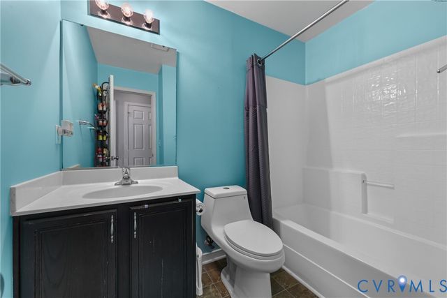 3221 Kenton Ct, Toano, VA 23168