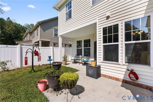 3221 Kenton Ct, Toano, VA 23168