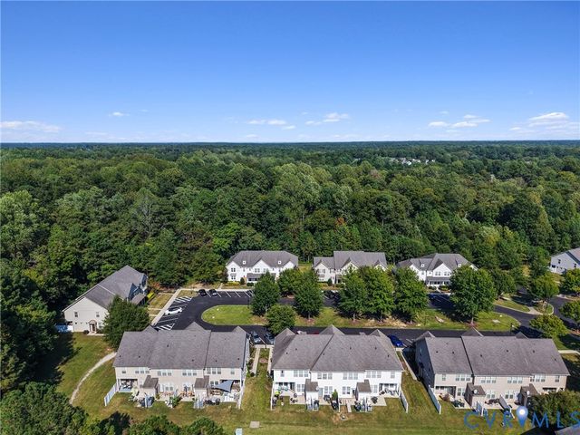 3221 Kenton Ct, Toano, VA 23168