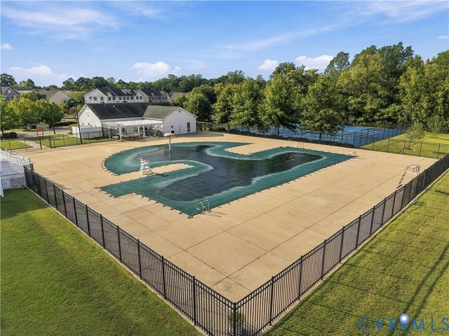 3221 Kenton Ct, Toano, VA 23168