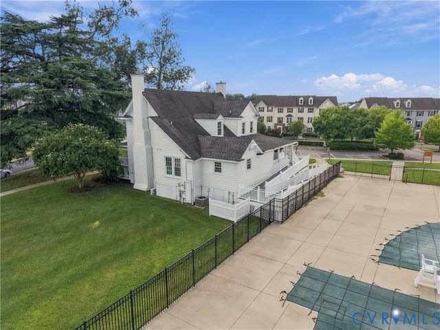 3221 Kenton Ct, Toano, VA 23168