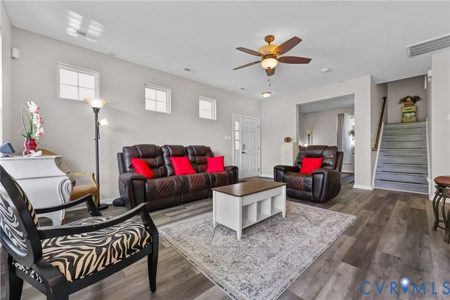 3221 Kenton Ct, Toano, VA 23168